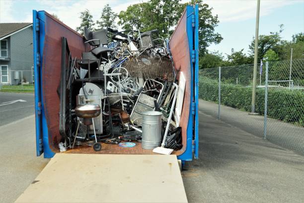Best Hot Tub Removal  in Pingree Grove, IL